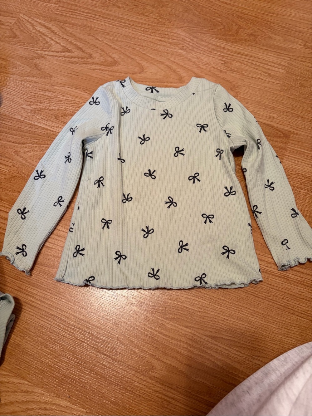 Cat & Jack Light Sage Ribbed Long-Sleeve Top with Black Bow Print